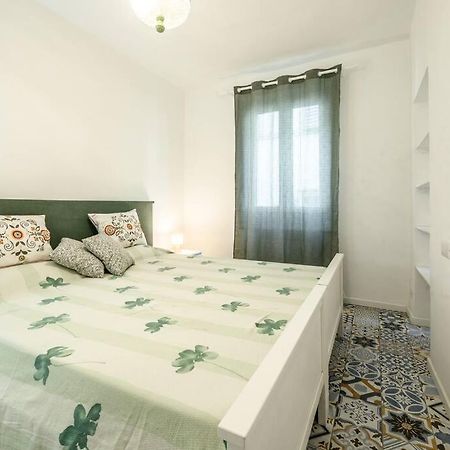 Le Finestre Sul Borgo 2 Apartment Parma Luaran gambar